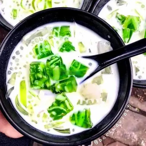 Hình ảnh Chè dừa non lá dứa