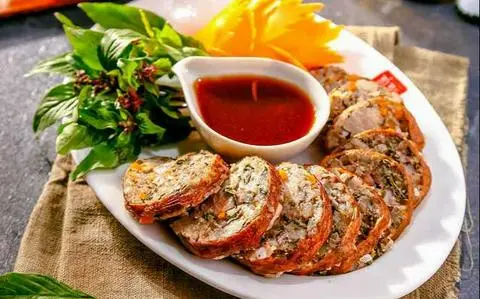 Hình ảnh Cơm dồi sụn + Súp + Coca