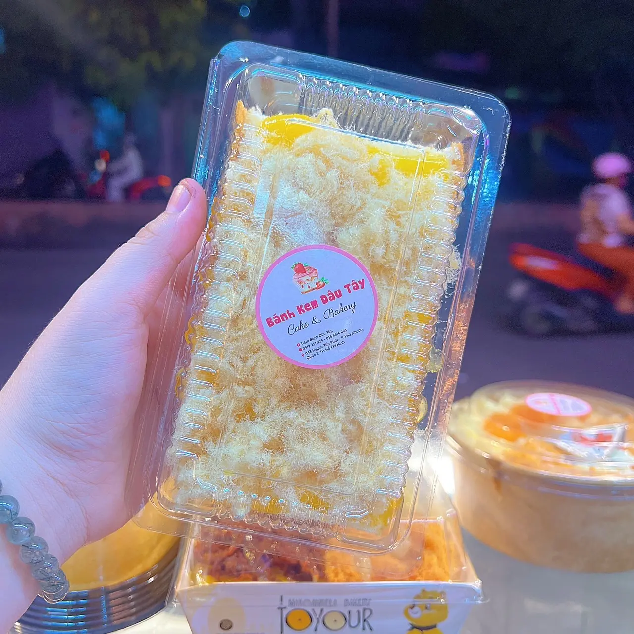 Hình ảnh Bông lan chà bông vuông