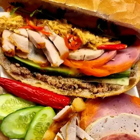Hình ảnh Bánh mì thập cẩm