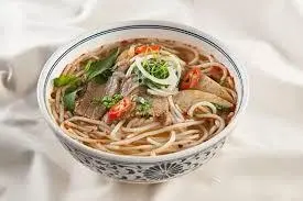 Hình ảnh Bún bò tái nạm
