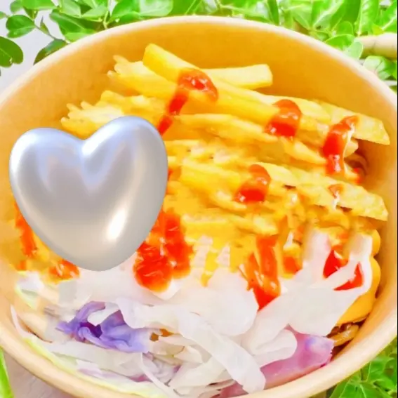 Hình ảnh Mì Trộn Sốt, Tỏi Bơ Đặc Biệt, Khoai Tây Chiên, Phô Mai Tam Giác Miếng + (Kèm Tương Ớt, Cà, Rau Bắp/C