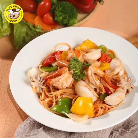 Hình ảnh Mì ý sốt hải sản cay (spaghetti  piccanti with seafood)
