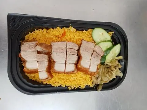 Hình ảnh Cơm chiên heo giòn