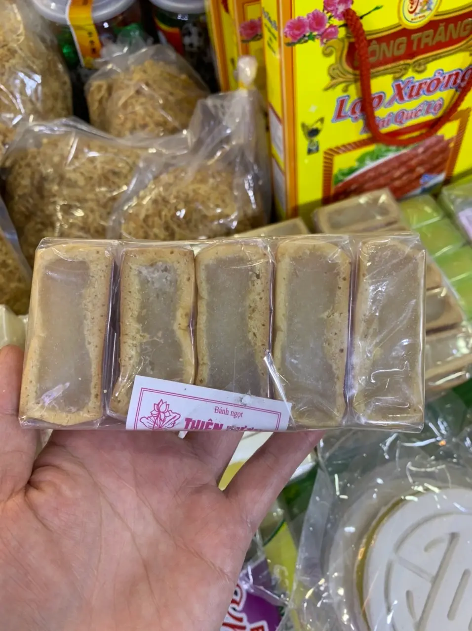 Hình ảnh Bánh nướng Thiên Hương