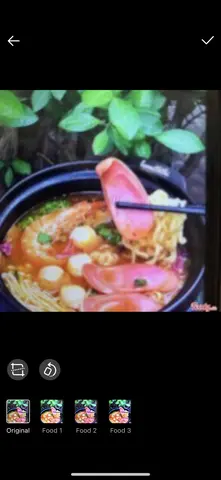 Hình ảnh Mỳ cay xúc xích