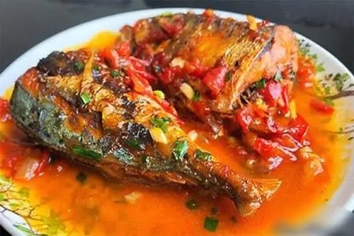 Hình ảnh CÁ NỤC KHO CÀ