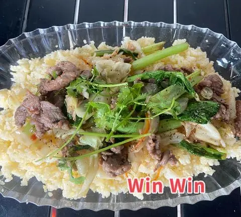 Hình ảnh Cơm xào bò