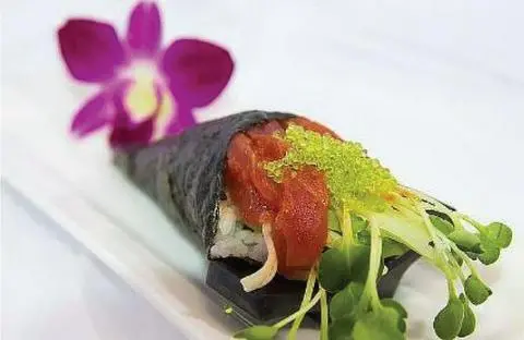 Hình ảnh HR5. Spicy Tuna Hand Roll