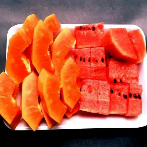 Hình ảnh Đu Đủ + Dưa Hấu Cắt Sẵn - Hộp 1kg