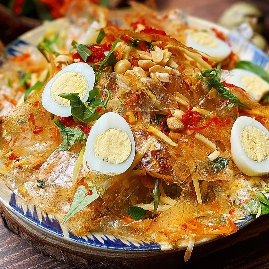 Hình ảnh Bánh Tráng Trộn Sốt Me Full Topping - 1 Phần