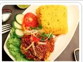 Hình ảnh Cơm Chiên Gà Sốt Chua Ngọt