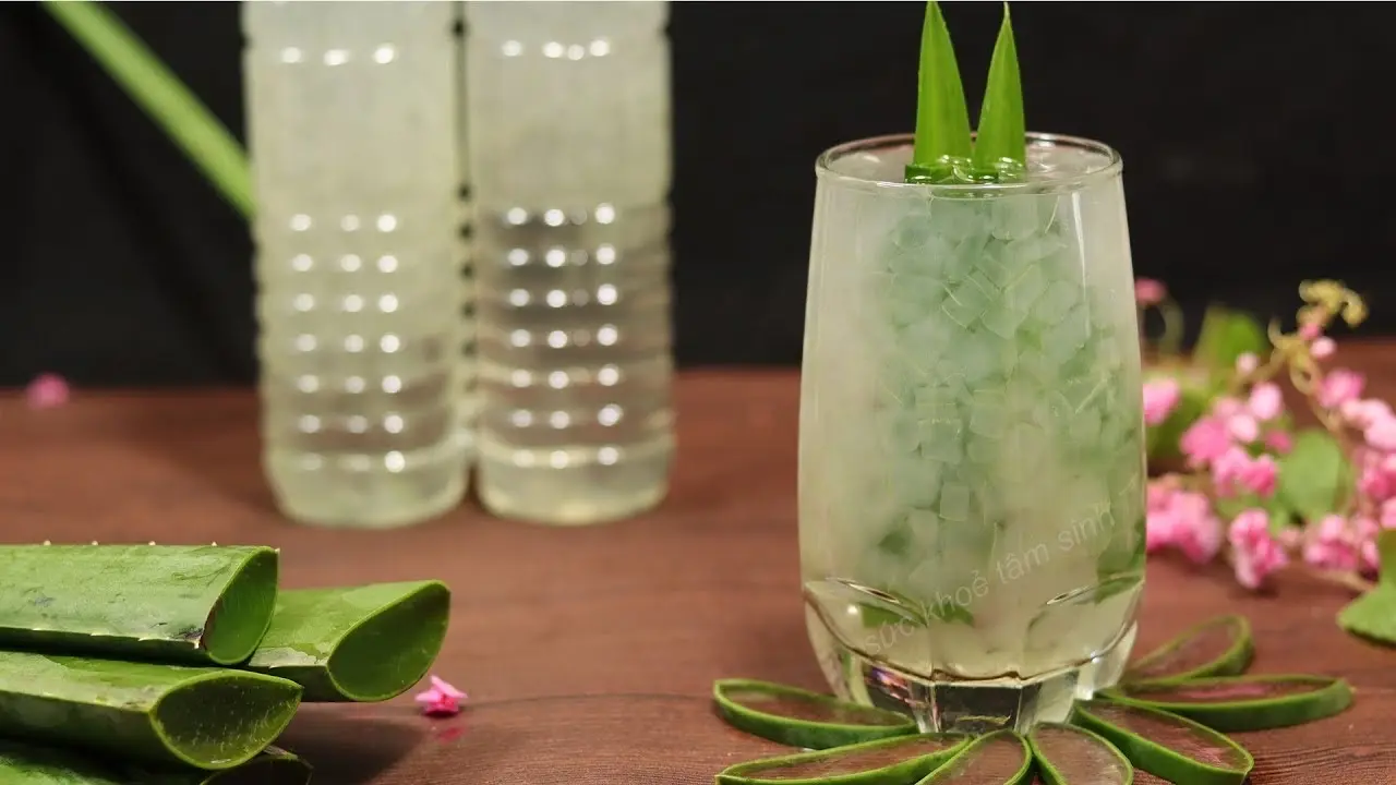 Hình ảnh Nha đam hạt chia đường phèn