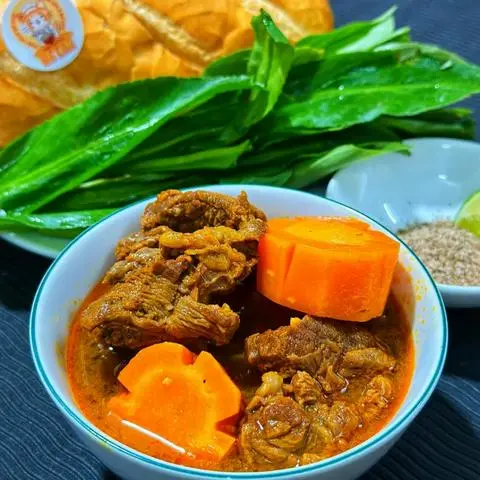 Hình ảnh Bò kho bánh mì( phần 1 người ăn)