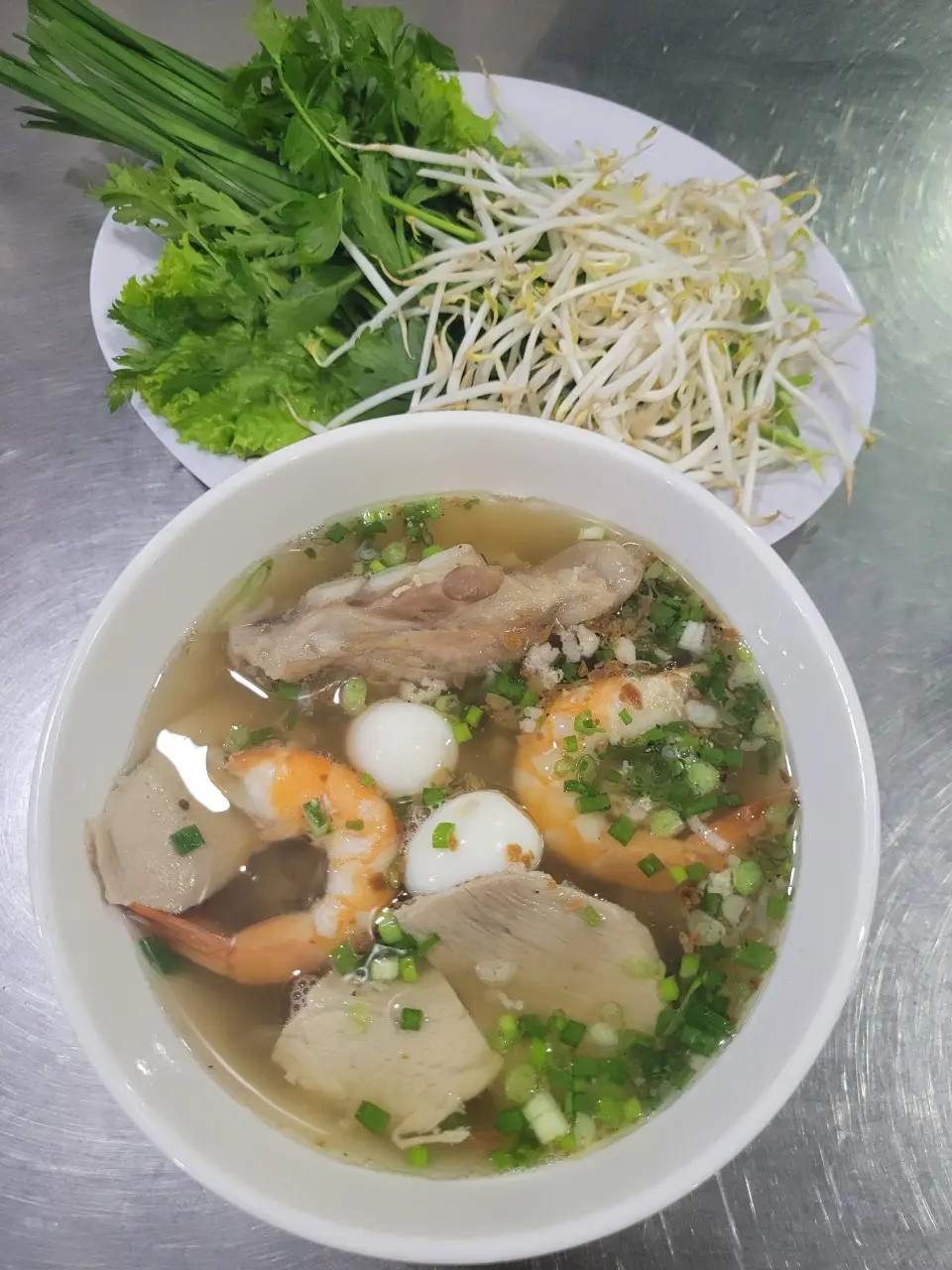 Hình ảnh Tô Đặc Biệt - Thập Cẩm Xương
