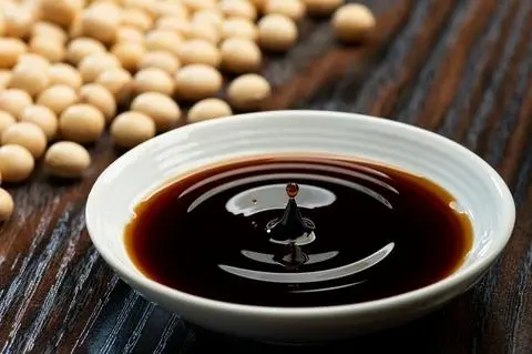 Hình ảnh Nước tương xì dầu thêm (mua thêm nếu cần)