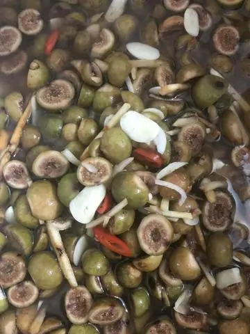 Hình ảnh sung ngâm chua ngọt