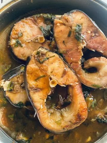 Hình ảnh Cơm Cá Basa Kho