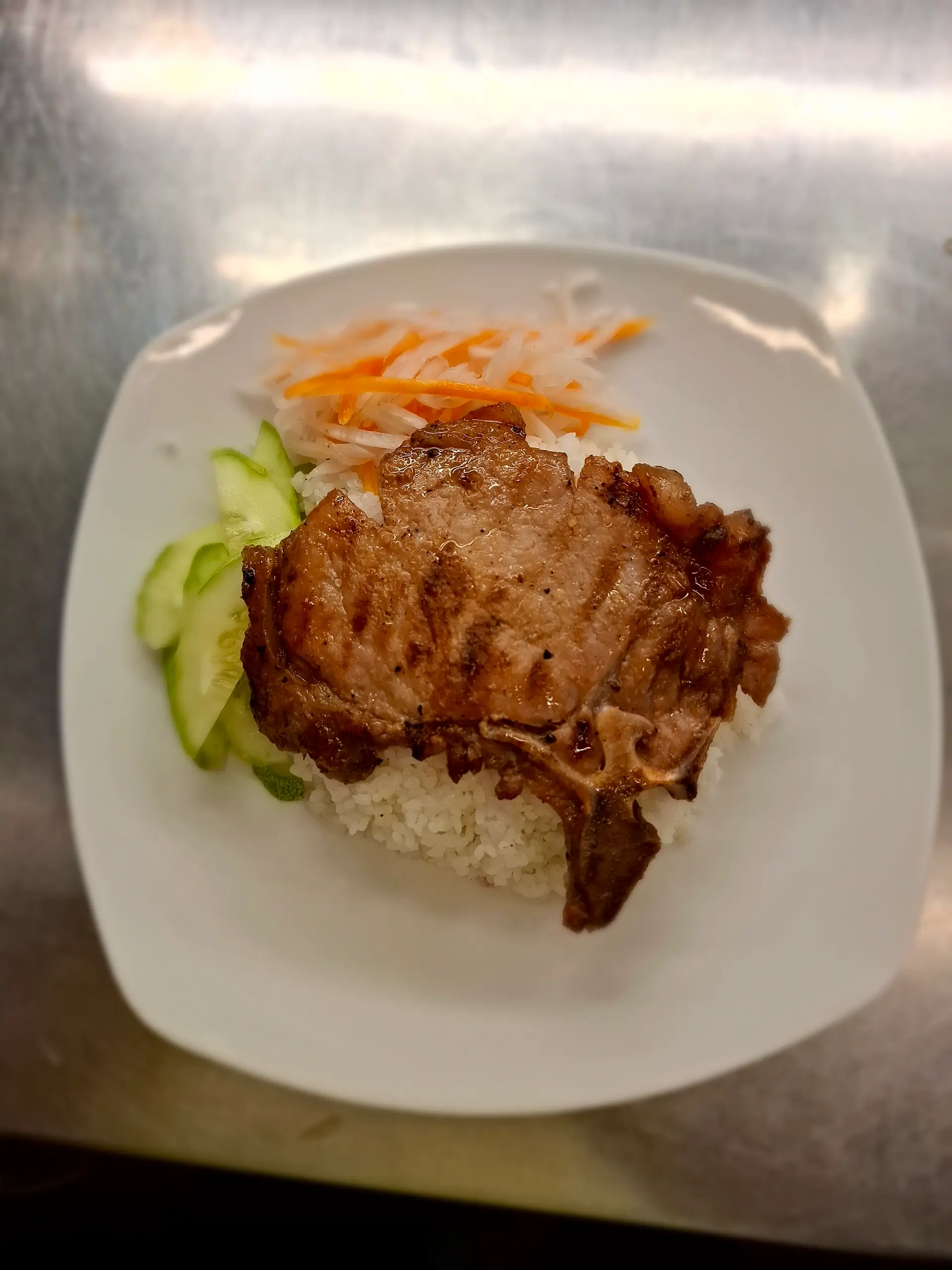 Hình ảnh Cơm tấm sườn