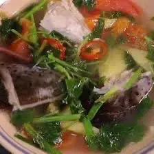Hình ảnh canh chua cá hồi 