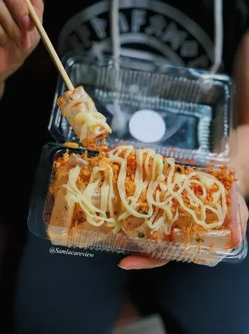Hình ảnh Bánh cuộn tôm sốt bơ