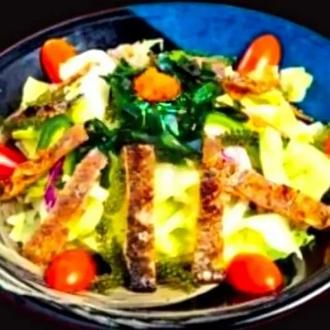 Hình ảnh Salad da cá hồi