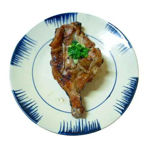 Hình ảnh Đùi gà thêm