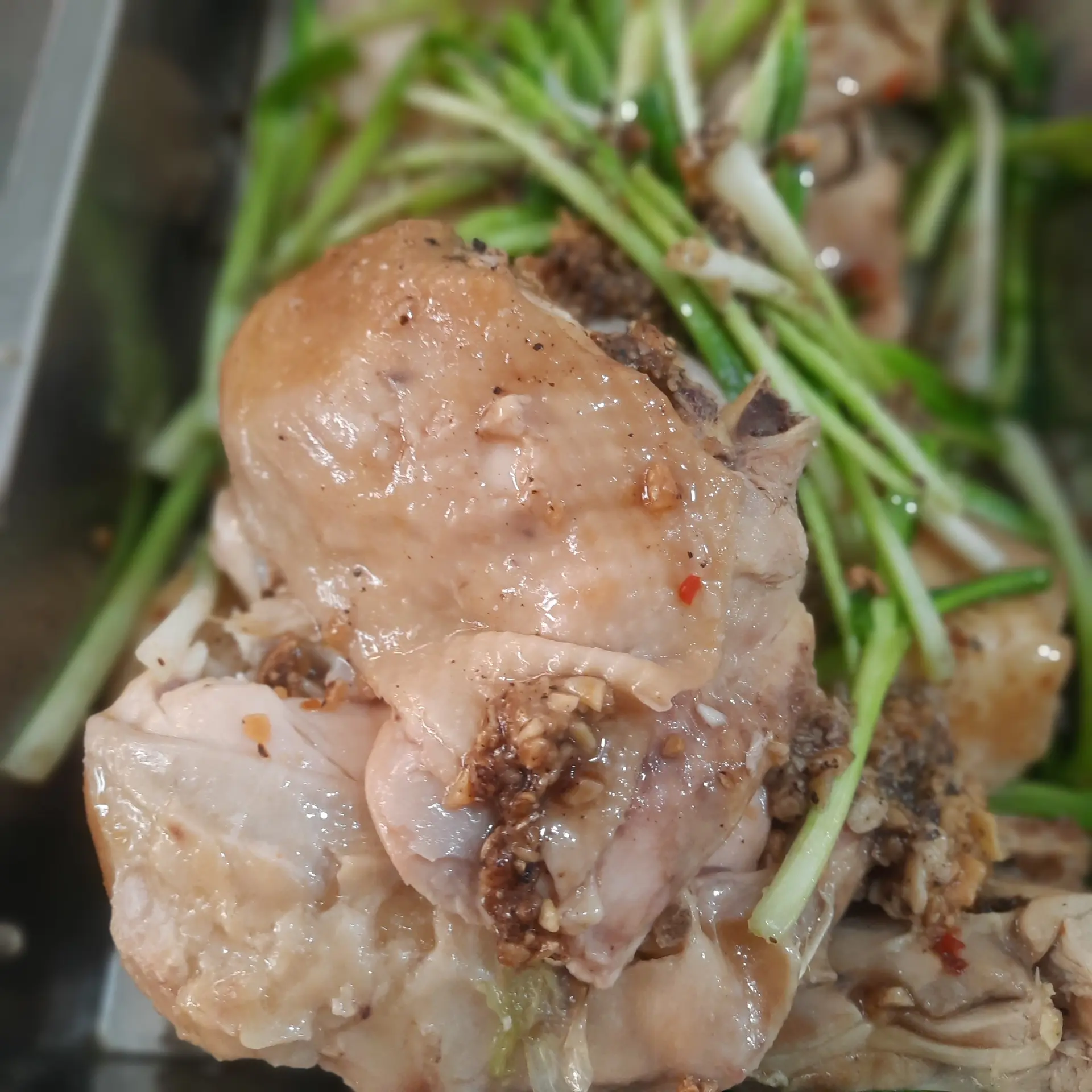 Hình ảnh Cơm Gà hấp muối