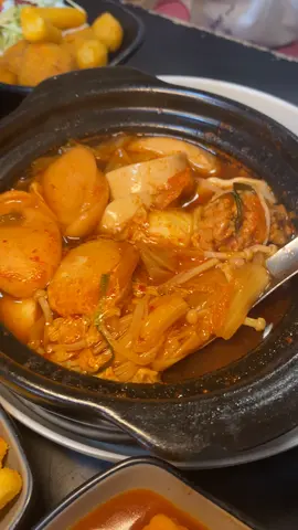 Hình ảnh Canh kim chi đậu hũ non full toping