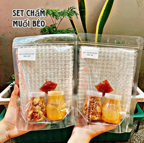 Hình ảnh Bánh Tráng Muối Béo
