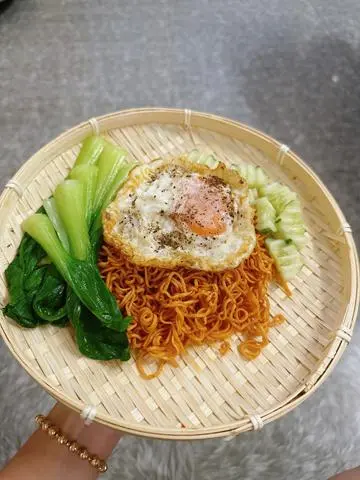 Hình ảnh Mì Trộn Trứng