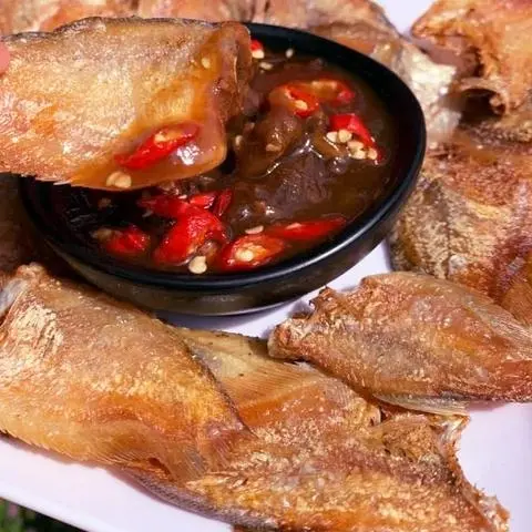Hình ảnh KHÔ CÁ SẶC BƯỚM MẮM ME 