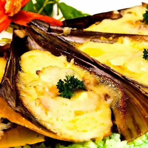 Hình ảnh Sò Mai Nướng Phô Mai