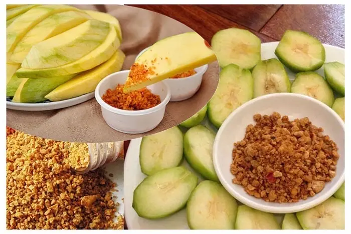 Hình ảnh Combo mix Xoài Sống + Cóc Non Chấm Muối Ớt & Mắm Đường