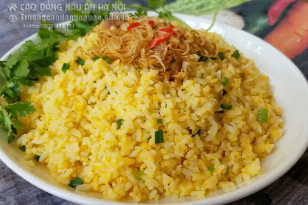 Hình ảnh Cơm chiên tỏi trứng