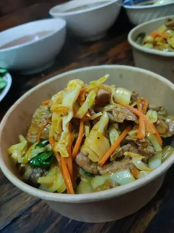 Hình ảnh Mì xào bò