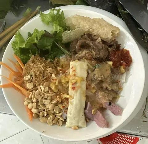 Hình ảnh bún khô thịt bò đặc biệt
