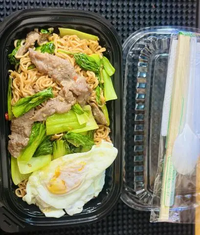 Hình ảnh Mì Xào Bò Trứng 