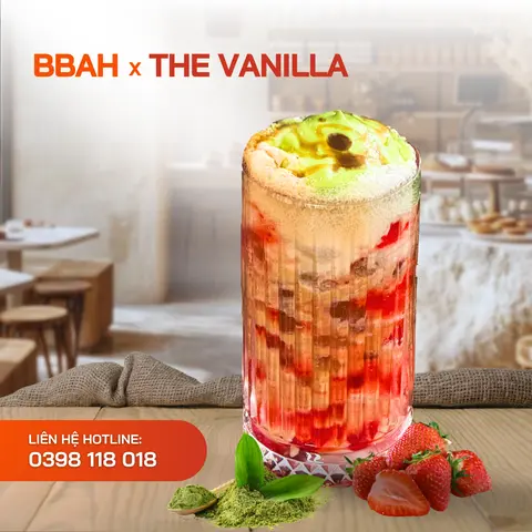 Hình ảnh Strawberry Matcha Latte