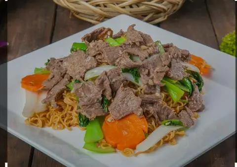 Hình ảnh Mì xào bò 