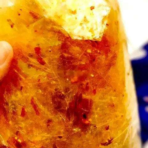 Hình ảnh Bánh tráng muối nhuyễn sa tế( Lớn)