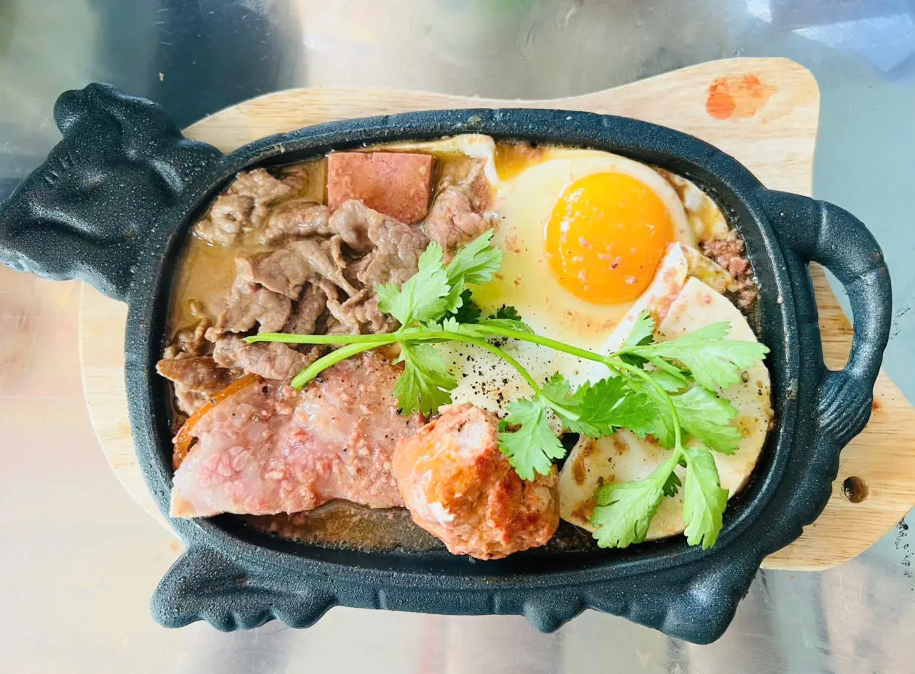 Hình ảnh Bò né thập cẩm