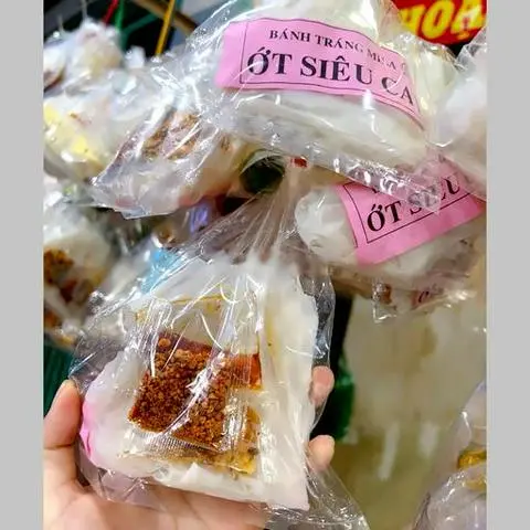 Hình ảnh Bánh tráng ớt siêu cay