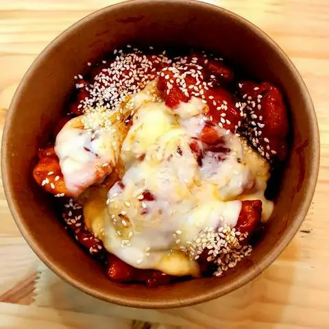 Hình ảnh Gà Sốt Phô Mai Cay