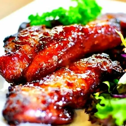 Hình ảnh Sườn heo nướng sốt BBQ