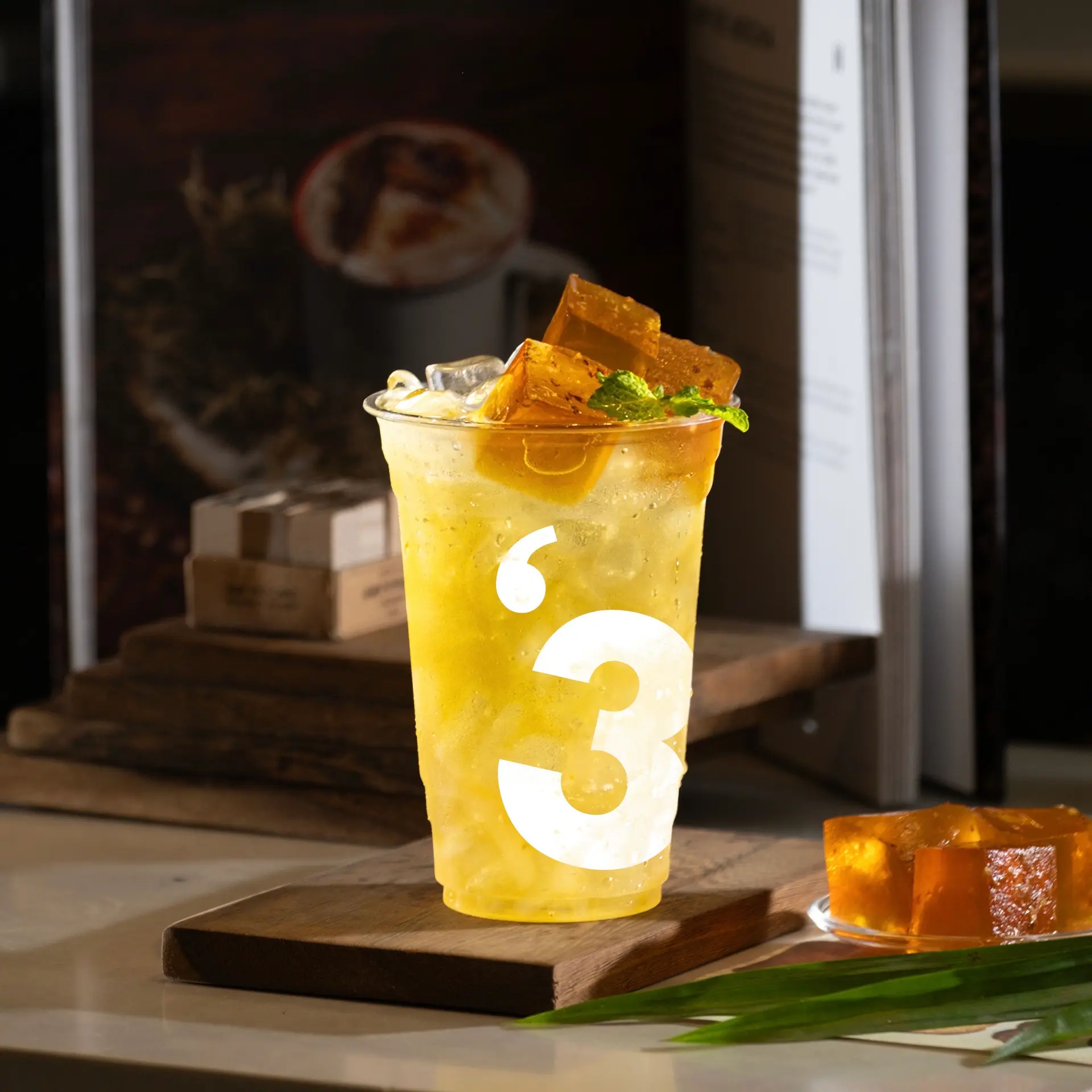 Hình ảnh SƯƠNG MAI YẾN TỬ