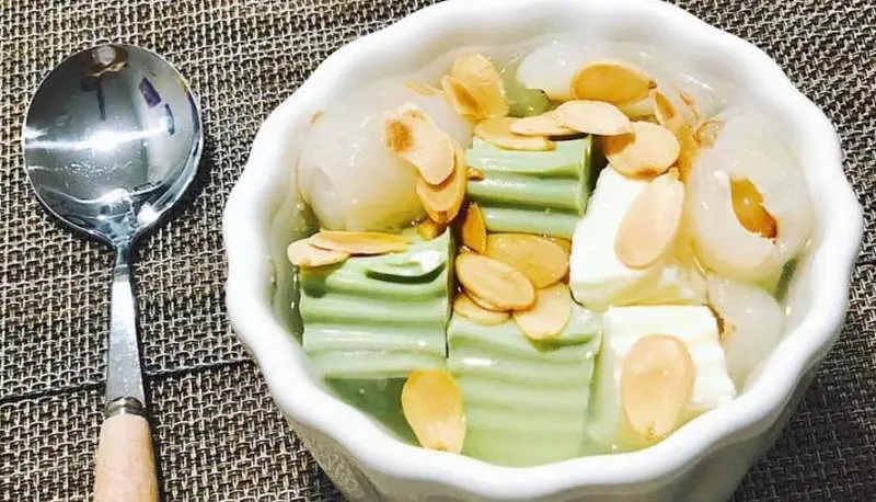 Hình ảnh Chè khúc bạch thập cẩm