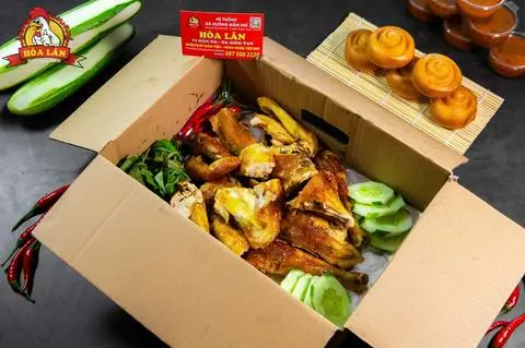 Hình ảnh Combo Gà ta quay- Cơm lam- Xôi bắp-  Coca Cola