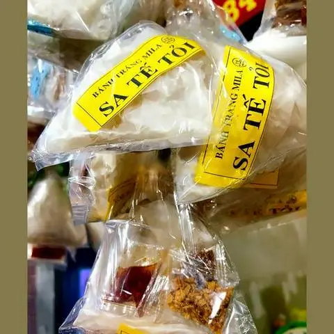 Hình ảnh Bánh tráng sa tế tỏi