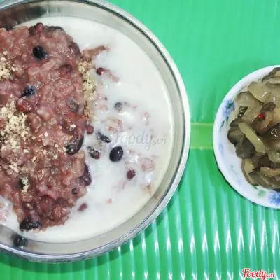 Hình ảnh Cháo đậu - dưa - coca hoặc 7up